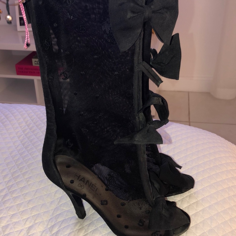 AUTHENTIC CHANEL BOOTS BLACK BOWS VINTAGE